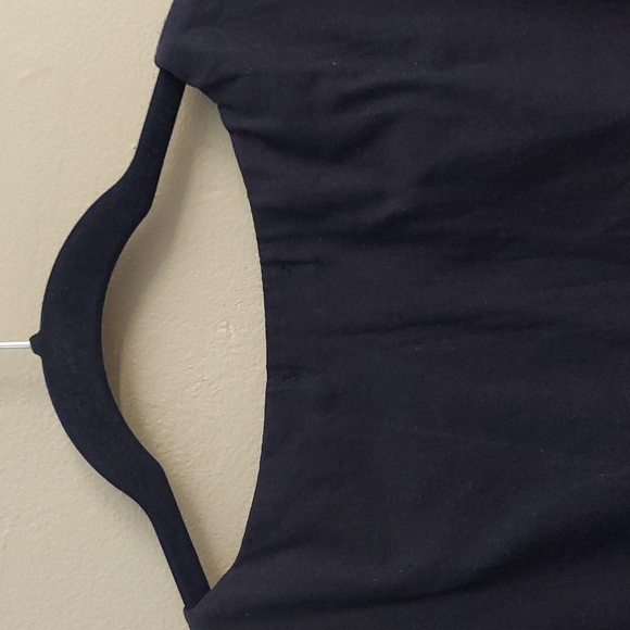 LOMA.WHALE Navy Sleeveless Asymmetrical Pullover Top - Picture 6 of 7